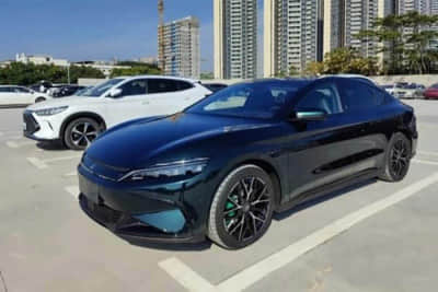 比亚迪2月产销快报：新能源销量12.23万，环比下跌近40%