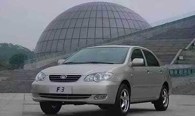 【公路高铁】理想MEGA上市解析：颠覆还是跟随？,