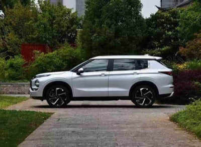 售价6.98万元起 比亚迪海鸥荣耀版上市