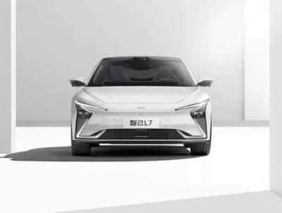 广东省人大代表张亮：让大数据成为企业发展的“石油”燃料，数实融合赋能经济高质量发展｜广东两会