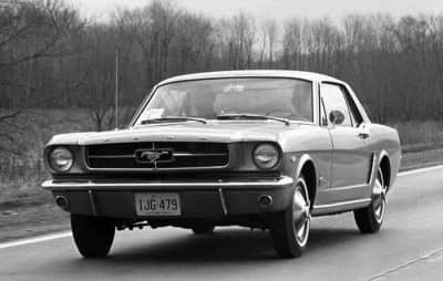 十万级电混MPV怎么选？江淮瑞风M3 HEV有“钞”能力