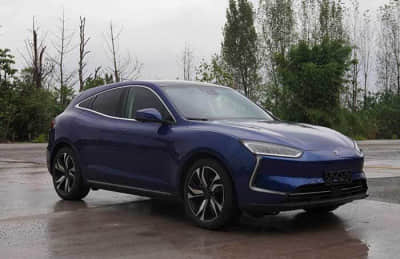 理想MEGA体验了一下