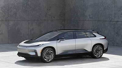 4.7米家用SUV，5.3L油耗，标配全景影像，10.98万起！家用不后悔,