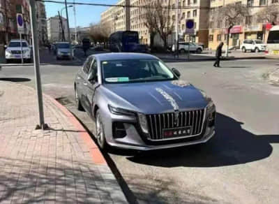 1月23日基金净值：鹏华消费领先混合最新净值2.502，涨0.56%