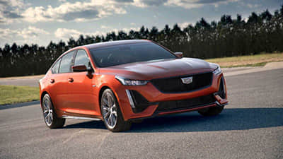 2月豪华轿车洗牌：C级问鼎冠军，5系腰斩，CT5蓄势待发