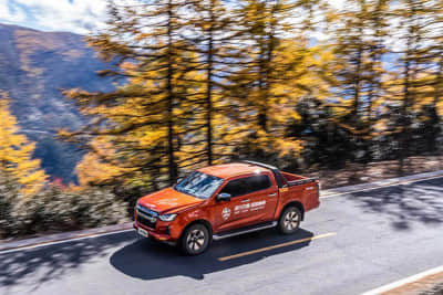 长安汽车：2月22日融资买入3亿元，融资融券余额30.97亿元