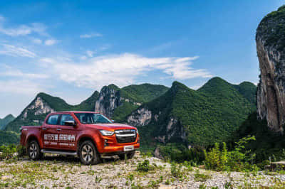 纯电续航最高400km，全新雷诺5 E-Tech亮相