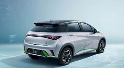 海绵宝宝主题限定Xbox Series X发布；M3版MacBook Air遭网