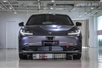 不到理想L7一半价格 2024款零跑C11上市：起售价14.88万元