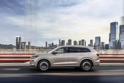 地方两会热议“低空经济” 万亿级产业蓄势起飞