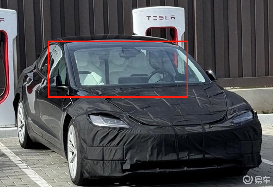 新款特斯拉Model 3高性能版实车现身,超500马力? 新款特斯拉Model 3高性能版实车现身,超500马力?