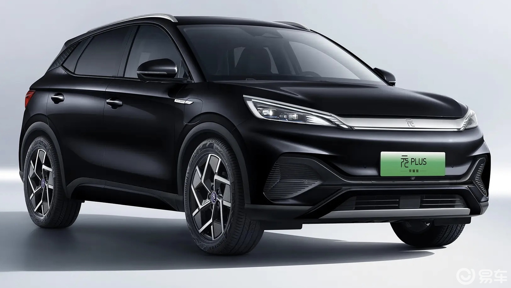 比亚迪霸主登场！国外卖105万，国内不到12万